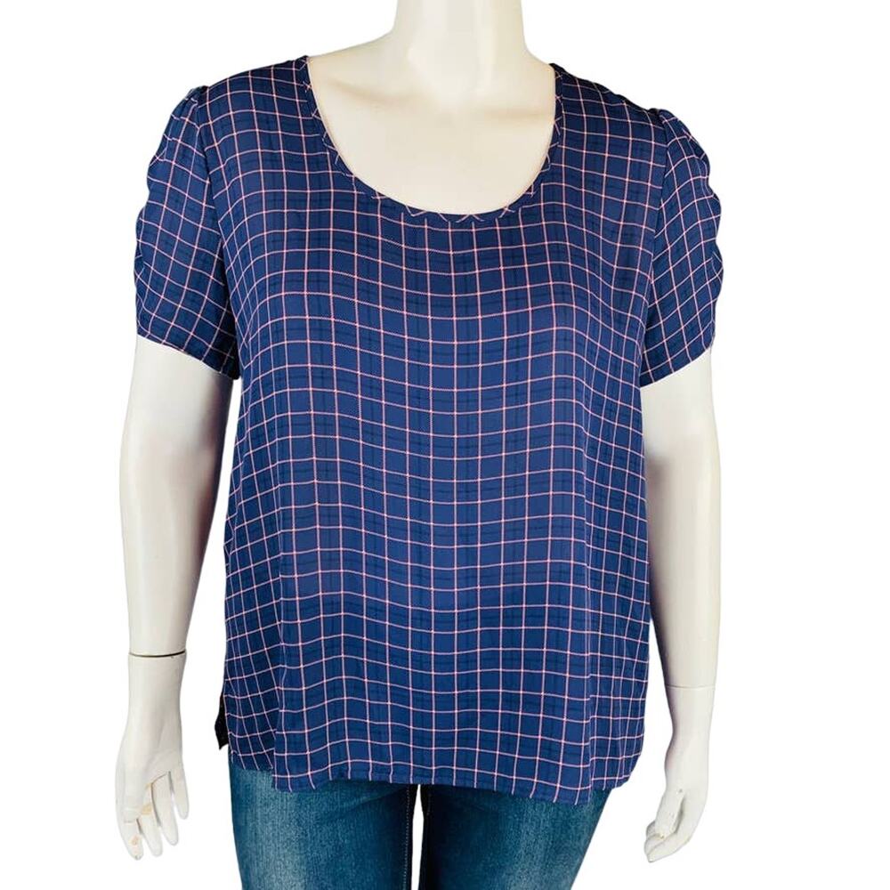 Maurices Womans Sz XL Blouse Short Sleeve Top Shirt Blue Plaid